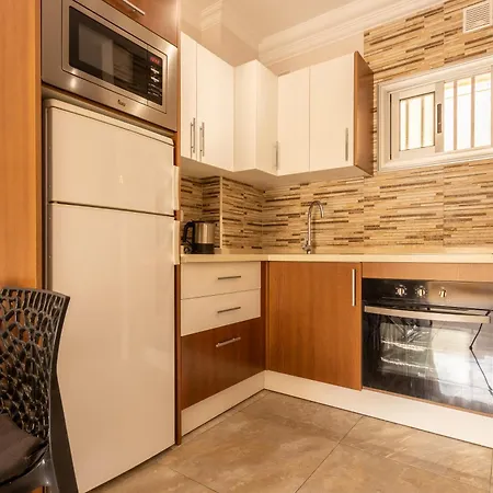 Angeles Apartament *